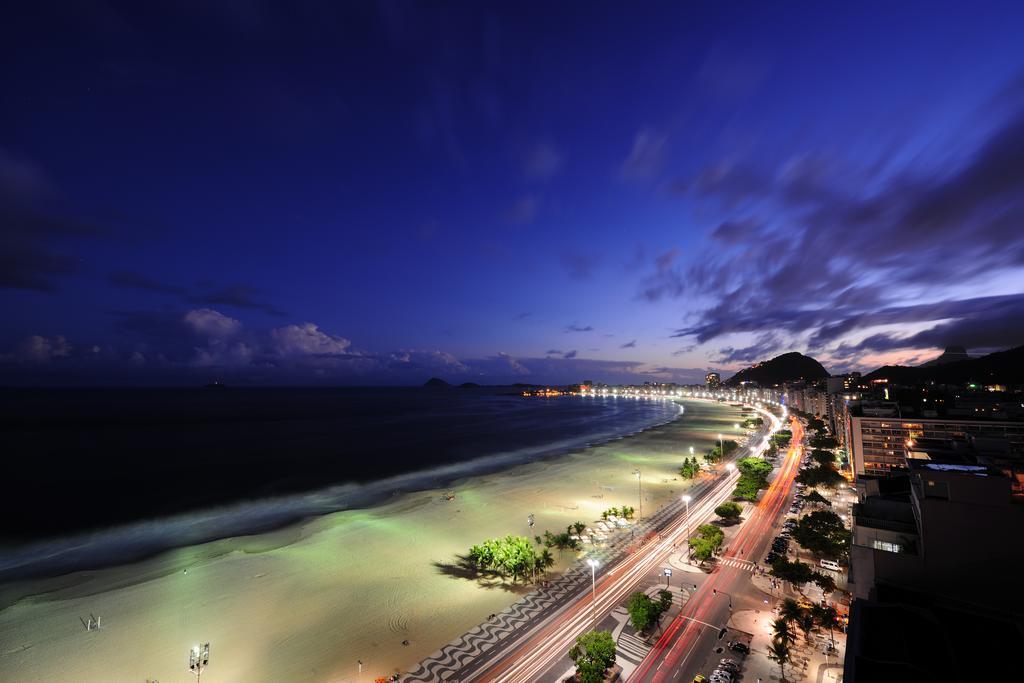 Appartamento Completo Na De Copacabana 02 Quartos Com Vista Lateral Mar Em Andar Alto, Ar, Wifi , Netflix, Pauloangerami Rmvc18 *